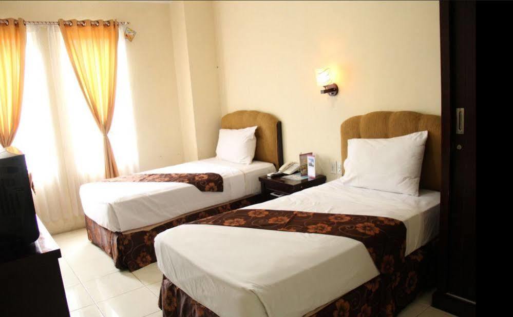 Permatahati Hotel And Convention Center Banda Aceh Exterior photo